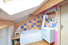 *** EXCLUSIVITE *** BIEN RARE ET COUP DE COEUR *** MAISON CHALET AVEC VUE DEGAGEE, PISCINE, JARDIN ET DEPENDANCES *** MOISSAT 63190 ***
