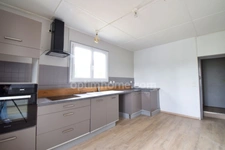 *** EXCLUSIVITE *** PROPRIETE RARE : MAISON AVEC DEPENDANCES ET TERRAIN *** SAINT-JEAN-D'HEURS 63190 ***