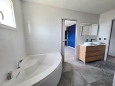 *** EXCLUSIVITE *** MAISON MODERNE AVEC JARDIN *** PONT DU CHATEAU 63430 ***