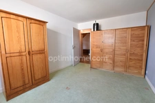 *** EXCLUSIVITE *** PROPRIETE AGRICOLE : MAISON AVEC DEPENDANCES ET TERRAIN *** DOMAIZE 63590 ***