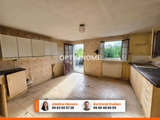 *** EXCLUSIVITE *** MAISON EN PIERRE AVEC JARDIN ET DEPENDANCES A RENOVER *** ISSERTEAUX 63270 ***