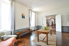 *** EXCLUSIVITE *** BIEN RARE *** GRANDE PROPRIETE AVEC JARDIN ET DEPENDANCES *** CUNLHAT 63590