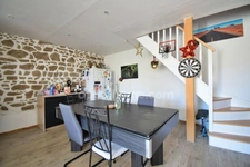 *** EXCLUSIVITE *** 2 MAISONS INDEPENDANTES AVEC COUR ET TERRASSE *** FAYET-LE-CHÂTEAU 63160 ***