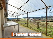 *** MAISON A RENOVER AVEC JARDIN ET DEPENDANCE *** ESTANDEUIL 63520 ***