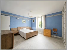 *** EXCLUSIVITE *** IMMEUBLE DE RAPPORT + HABITATION INDEPENDANTE + DEPENDANCES + EXTERIEUR *** BILLOM 63160 ***