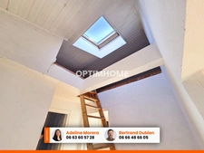 *** EXCLUSIVITE *** MAISON 2 CHAMBRES + COUR + DEPENDANCES *** MUR SUR ALLIER 63115 ***
