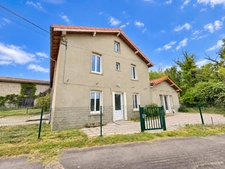 *** EXCLUSIVITE *** PROPRIETE RARE : MAISON AVEC DEPENDANCES ET TERRAIN *** SAINT-JEAN-D'HEURS 63190 ***