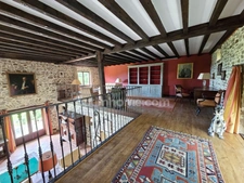 *** EXCLUSIVITE *** TRES BELLE PROPRIETE EN PIERRE - BIEN RARE *** EGLISENEUVE PRES BILLOM 63160 ***