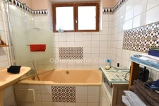 *** EXCLUSIVITE *** PROPRIETE AGRICOLE : MAISON AVEC DEPENDANCES ET TERRAIN *** DOMAIZE 63590 ***