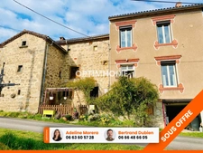 *** EXCLUSIVITE *** GRANDE MAISON AVEC TERRASSES, DEPENDANCES ET POTAGER *** ST DIER D'AUVERGNE 63520 ***