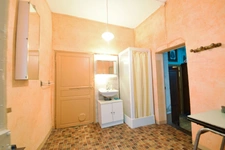 *** EXCLUSIVITE *** A RENOVER : GRANDE MAISON DE VILLE AVEC JARDIN ET DEPENDANCE *** BILLOM 63160 ***