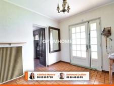 *** EXCLUSIVITE *** GRANDE MAISON 5 CHAMBRES TERRASSE COUVERTE VERANDA GRAND TERRAIN *** TREZIOUX 63590 ***