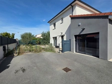 *** EXCLUSIVITE *** MAISON MODERNE AVEC JARDIN *** PONT DU CHATEAU 63430 ***