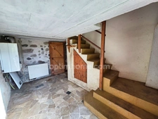 *** EXCLUSIVITE *** MAISON EN PIERRE AVEC JARDIN ET DEPENDANCES A RENOVER *** ISSERTEAUX 63270 ***