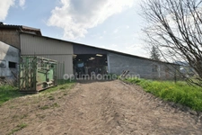 *** EXCLUSIVITE *** PROPRIETE AGRICOLE : MAISON AVEC DEPENDANCES ET TERRAIN *** DOMAIZE 63590 ***
