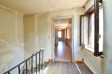 *** EXCLUSIVITE *** MAISON DE VILLE AVEC PETIT GARAGE ET CAVE - A RENOVER *** BILLOM 63160 ***