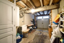 *** EXCLUSIVITE *** A RENOVER : GRANDE MAISON DE VILLE AVEC JARDIN ET DEPENDANCE *** BILLOM 63160 ***