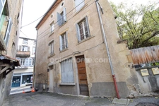 *** EXCLUSIVITE *** APPARTEMENT + LOCAL COMMERCIAL LOUÉ *** BILLOM CENTRE VILLE ***