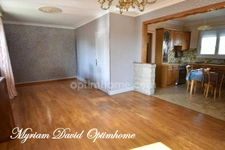 🏡 Rostrenen proche centre : maison avec 2 chambres + espace indépendant + jardin