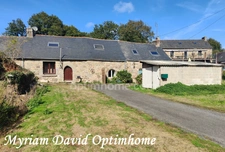 Maison de campagne en pierre avec potentiel locatif près de Rostrenen