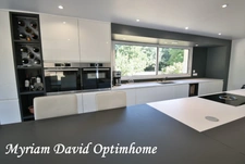Propriété de 173 m² avec appartement indépendant et 9 000 m² de terrain à 7 mn Rostrenen