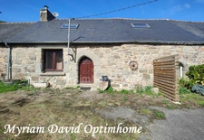 Maison de campagne en pierre avec potentiel locatif près de Rostrenen