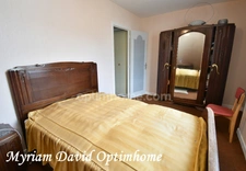 Maison avec 4 chambres et grand terrain à Rostrenen
