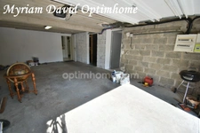 Maison familiale 171 m² – DPE C – 5 chambres – Terrain paysagé de 2 400 m² – Rostrenen