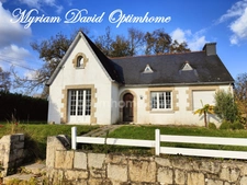 Maison 3 chambres avec jardin - Rostrenen