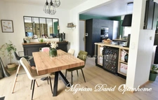 ✨ Élégante maison rénovée avec piscine et grand garage à Rostrenen