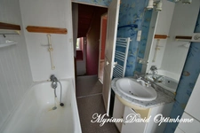 Maison en pierre à rénovée à SAINT NICOLAS DU PELEM (22)