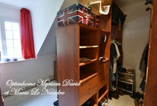 Domaine de 3 habitations, une longère à rénover, un four à pain, 2 puits et 2ha de terrain.
