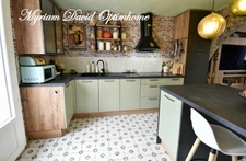 📍 Maison de plain-pied – Rostrenen, proche centre et supermarchés