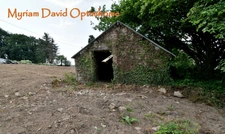 Ancien corps de ferme à rénover proche lac de Glomel
