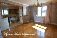 🏡 Rostrenen proche centre : maison avec 2 chambres + espace indépendant + jardin