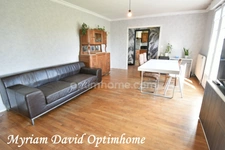 Maison familiale avec vue sur le lac de Glomel – 5 chambres – 2 000 m² de terrain