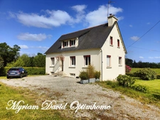 📍 EXCLUSIVITÉ - Maison 5 chambres avec terrain à Plouguernével