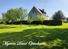 📍 EXCLUSIVITÉ - Maison 5 chambres avec terrain à Plouguernével