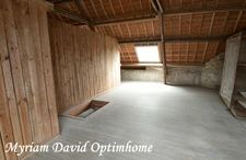 Maison composée de deux parties d’habitation avec grand garage à Kergrist-Moëlou
