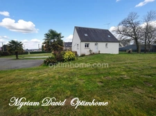 Maison familiale récente avec vie de plain-pied sur grand terrain de 4479 m² – Saint-Tugdual