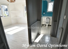 Maison familiale 171 m² – DPE C – 5 chambres – Terrain paysagé de 2 400 m² – Rostrenen