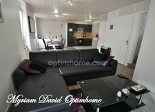 Immeuble de rapport rénové – 2 appartements + local commercial – Rostrenen centre