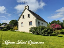 📍 EXCLUSIVITÉ - Maison 5 chambres avec terrain à Plouguernével