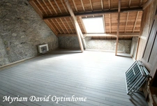 Maison composée de deux parties d’habitation avec grand garage à Kergrist-Moëlou