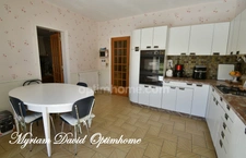 Maison 183 m² 5 chambres jardin 1600 m² Rostrenen proche centre