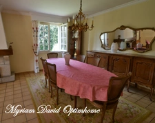Elégante maison Néo-bretonne à Plouguernével