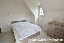 Maison familiale avec vue sur le lac de Glomel – 5 chambres – 2 000 m² de terrain