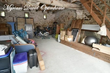 Propriété en pierre avec 2 dépendances – Glomel campagne 