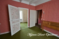 Maison en pierre à rénovée à SAINT NICOLAS DU PELEM (22)