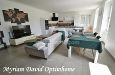 Maison de caractère de 166 m² avec beaux volumes et fort potentiel – Plouguernevel